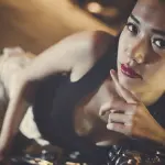 Abbandono Umiliante nella Notte per un Pompino a Cazzo Moscio