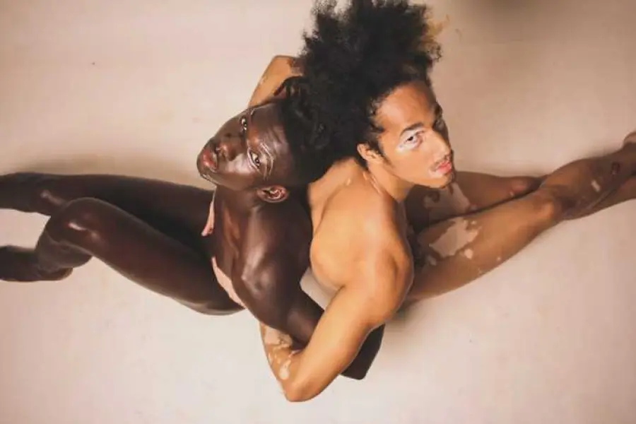 Scambio di Coppie Trans all'aperto