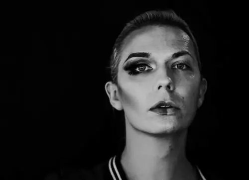 Transex: Succhiata al Cazzo e Ingoio Finale